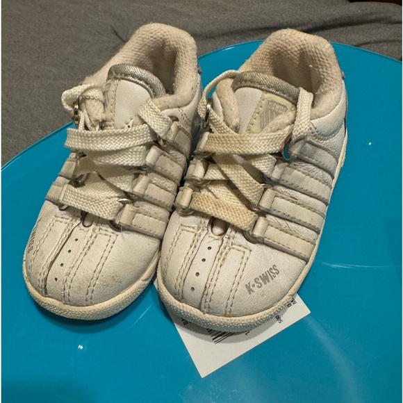 Baby K-Swiss sneakers tiny .. 2 US , 17 Eur , 1.5 UK great condition - Picture 8 of 15